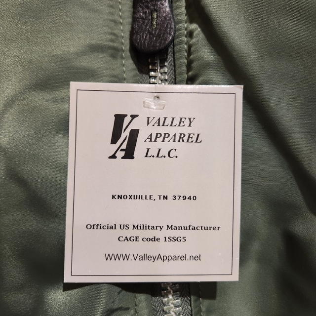 valley apparel MA-1ジャケット メンズのジャケット/アウター(ミリタリージャケット)の商品写真