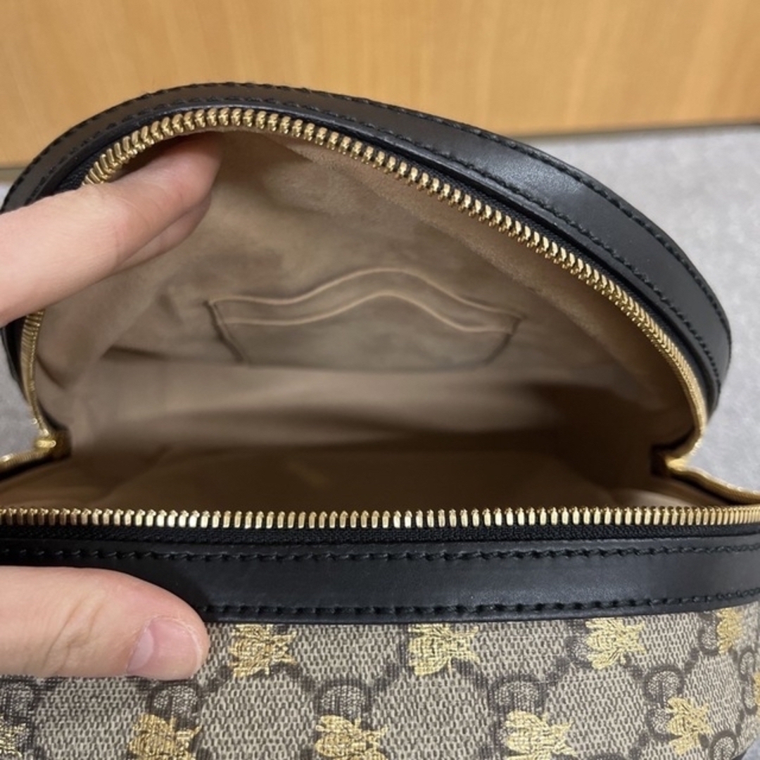 グッチ リュック・デイパック GGスプリーム ビー バックパック