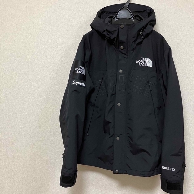 Supreme(シュプリーム)のM様専用Supreme TNF “Arc Logo Mountain Parka メンズのジャケット/アウター(マウンテンパーカー)の商品写真