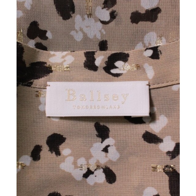 Ballsey(ボールジィ)のBallsey ボールジー ブラウス 36(M位) ベージュx茶x白(総柄) 【古着】【中古】 レディースのトップス(シャツ/ブラウス(長袖/七分))の商品写真