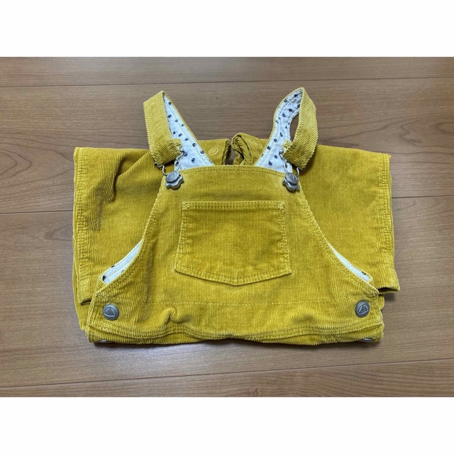 PETIT BATEAU(プチバトー)のプチバトー　コーデュロイサロペットパンツ キッズ/ベビー/マタニティのベビー服(~85cm)(ロンパース)の商品写真