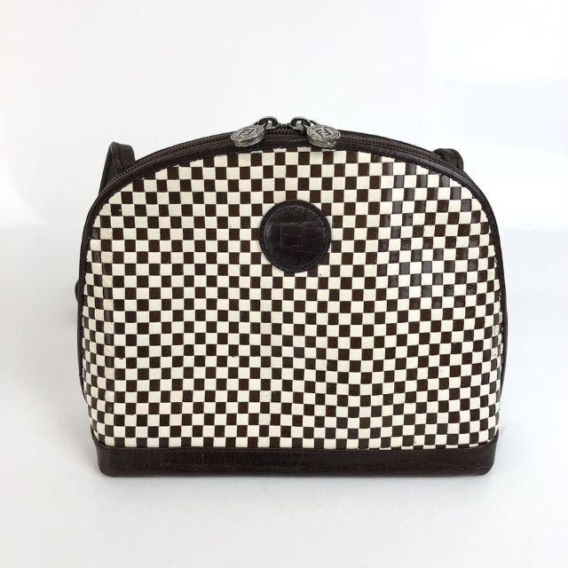FENDI フェンディ レザー ショルダーバッグ ホワイト ブラウン ブランド-