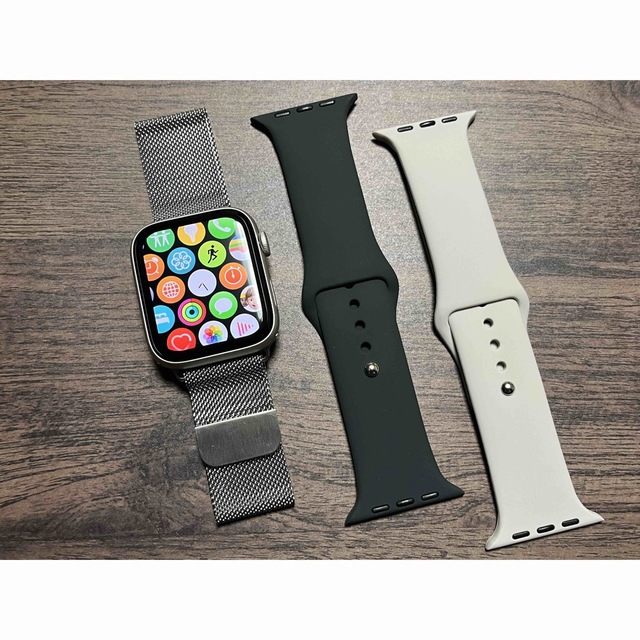 ☆安心の定価販売☆】 第2世代 Apple Watch SE (GPS) - 44mmスター