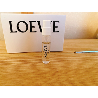 LOEWE - LOEWE♡香水♡サンプル♡オードゥパルファン 001 womanの通販