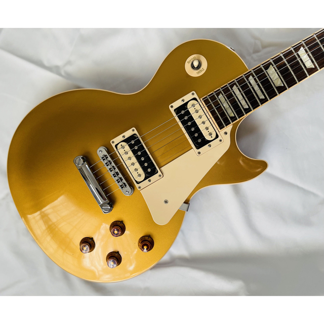 Gibson(ギブソン)のGibson Les Paul  traditional  GOLD TOP 楽器のギター(エレキギター)の商品写真