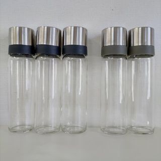 パイレックス(Pyrex)の専用☆イワキ　iwaki 　醤油差し　オイル差し　調味料入れ(収納/キッチン雑貨)