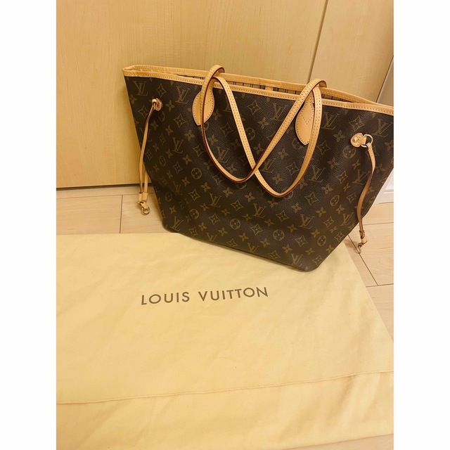 2022年秋冬新作 LOUIS VUITTON 【ほぼ未使用】ルイヴィトン ネヴァー