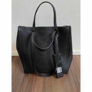 マークジェイコブス(MARC JACOBS)のMARC JACOBS ブラックトートバッグ(トートバッグ)