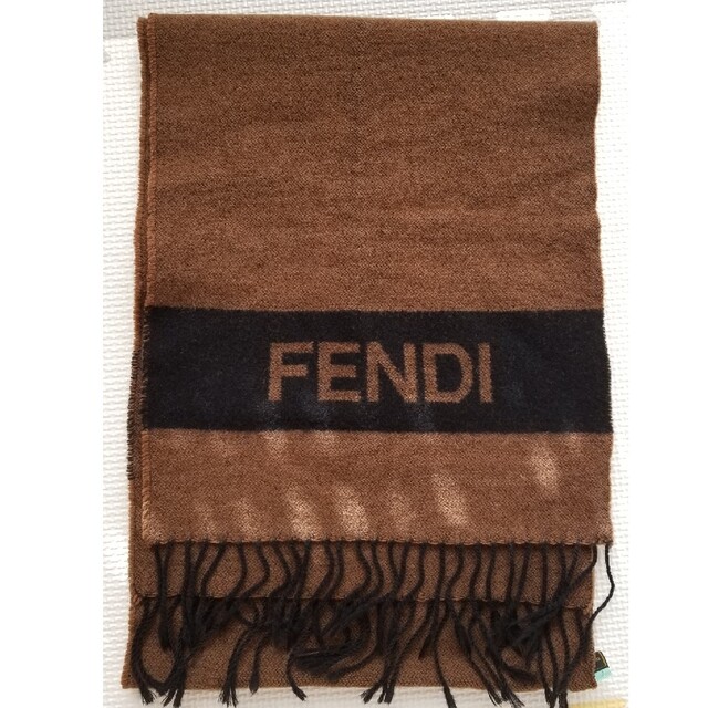 [FENDI]マフラー