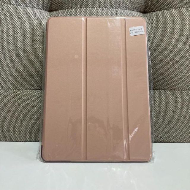 iPad9.7(5/6)Air9.7(1/2)カバーフリップ型（ゴールド）の通販 by 宝箱