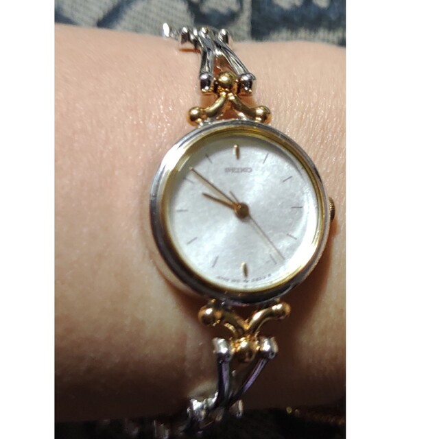 SEIKO(セイコー)のSEIKO　腕時計　稼働中　コンビカラー レディースのファッション小物(腕時計)の商品写真