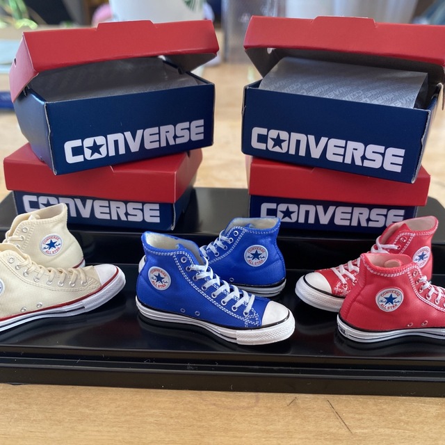 CONVERSE(コンバース)のコンバース　オールスター　ミニチュア　ガチャポン エンタメ/ホビーのフィギュア(その他)の商品写真