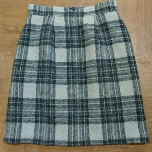 MISCH MASCH(ミッシュマッシュ)のMISCH MASCH☆タイトスカート レディースのスカート(ひざ丈スカート)の商品写真