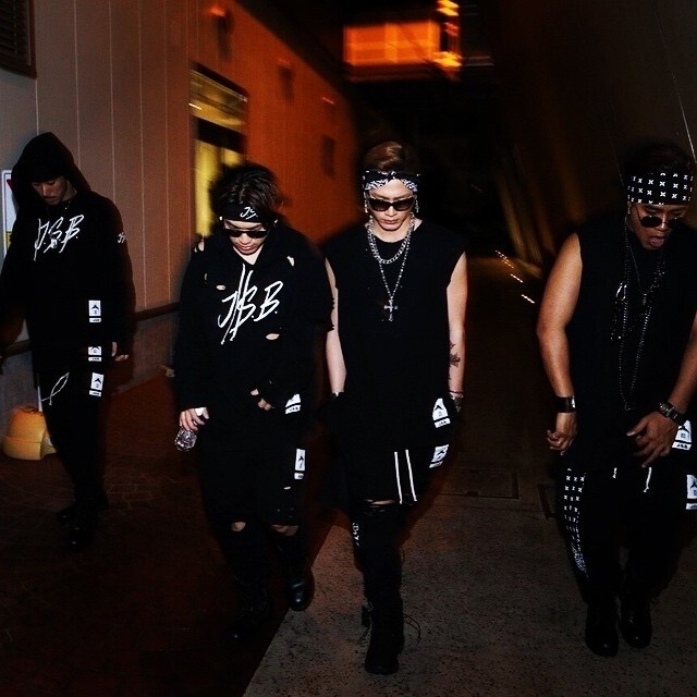 高評価新作 三代目 J Soul Brothers - J.S.B. パーカーの通販 by