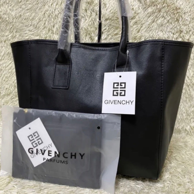 GIVENCHY ジバンシー ノベルティ トートバッグ ブラック ビジネスバッグ