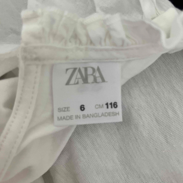 ZARA KIDS(ザラキッズ)のZARAkids 未使用　ジャンパースカート＋ブラウス　セット売り キッズ/ベビー/マタニティのキッズ服女の子用(90cm~)(ドレス/フォーマル)の商品写真