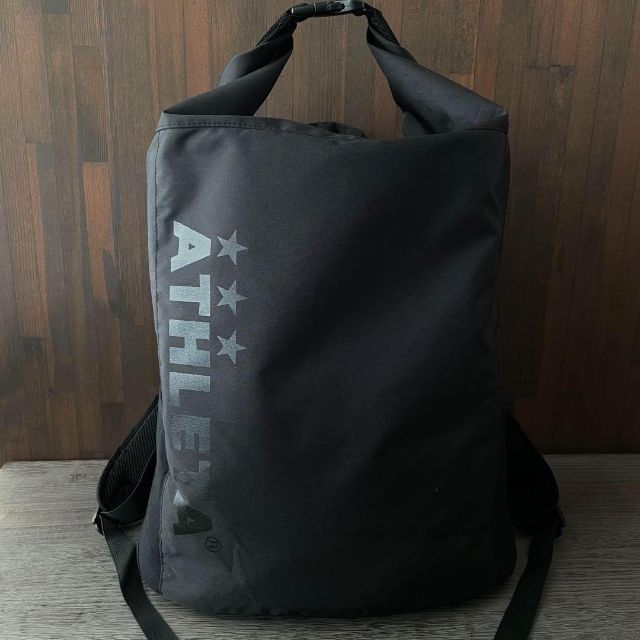 ATHLETA(アスレタ)の【新品】ATHLETA アスレタバックパックブラックバッグリュックBLK スポーツ/アウトドアのサッカー/フットサル(その他)の商品写真