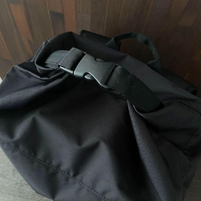 ATHLETA(アスレタ)の【新品】ATHLETA アスレタバックパックブラックバッグリュックBLK スポーツ/アウトドアのサッカー/フットサル(その他)の商品写真