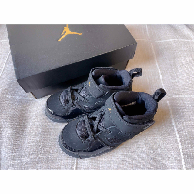 Jordan Brand（NIKE）(ジョーダン)のairjordan FLTCLB '91 kids 激レア スニーカー 限定品 キッズ/ベビー/マタニティのキッズ靴/シューズ(15cm~)(スニーカー)の商品写真
