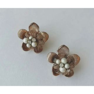 sasakihitomi 18KGP スイセンイヤリング レディース アクセサリー