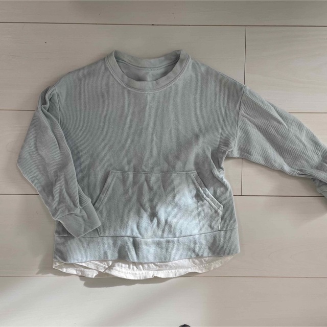 GU(ジーユー)のgu Tシャツ キッズ/ベビー/マタニティのキッズ服男の子用(90cm~)(Tシャツ/カットソー)の商品写真