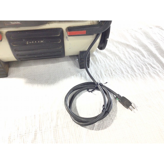 Makita - ☆中古品☆makita マキタ 常圧 エアコンプレッサ Makita - ☆中古品☆makita マキタ 常圧 エアコンプレッサ