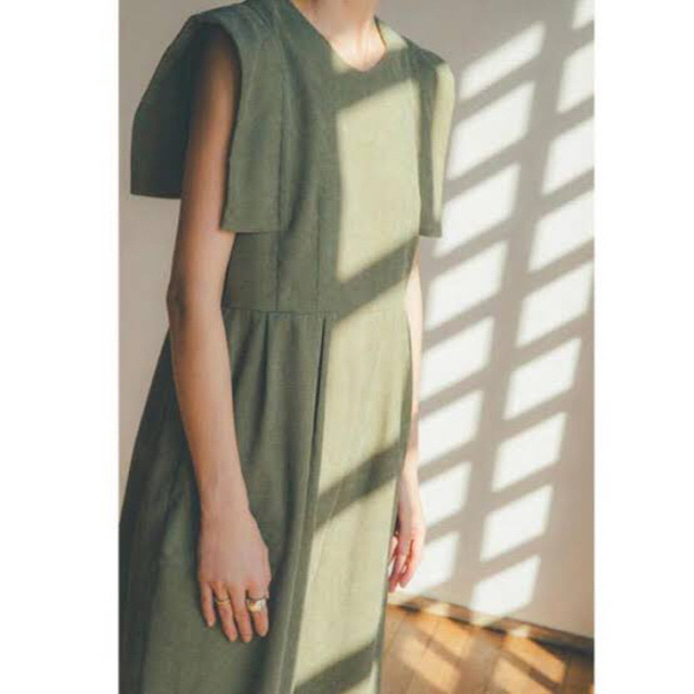 CLANE×田中みな実 SQUARE SLEEVE ALL IN ONE カーキ CLANE×田中みな実 SQUARE SLEEVE ALL IN ONE カーキ