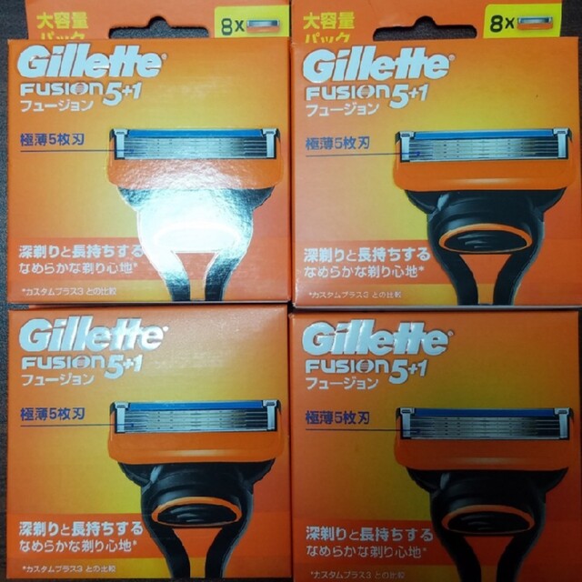 Gillette(ジレット)のジレット　フュージョン　替刃(8個入)　4セット販売 スマホ/家電/カメラの美容/健康(メンズシェーバー)の商品写真