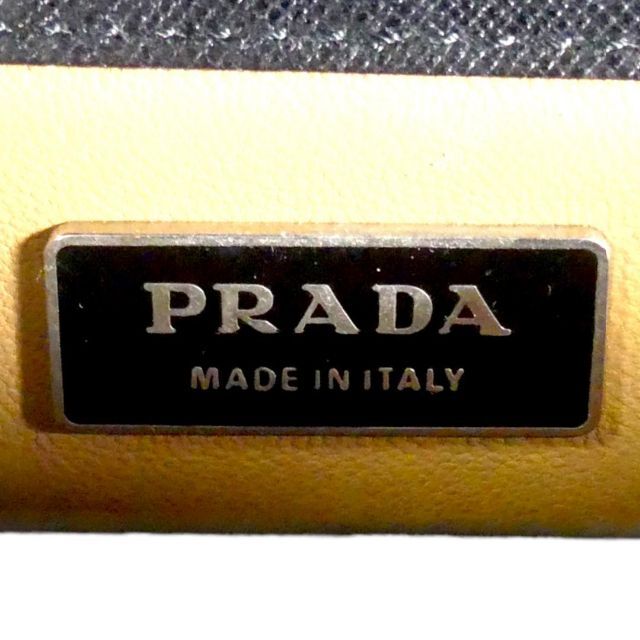 PRADA(プラダ)のイタリア製 ビジネスバッグ 本革 PRADA プラダ レザー メンズNR3011 メンズのバッグ(ビジネスバッグ)の商品写真