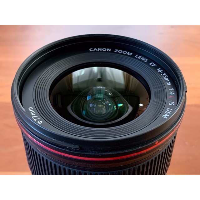 Canon EF16-35mm F4L IS USM 極美品 非喫煙/防湿庫保管 スマホ/家電/カメラのカメラ(レンズ(ズーム))の商品写真