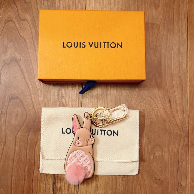 ルイヴィトン ポルト クレ・LV バニー うさぎチャーム - キーホルダー