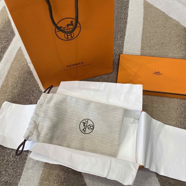 Hermes(エルメス)のHERMES ラッピング インテリア/住まい/日用品のオフィス用品(ラッピング/包装)の商品写真