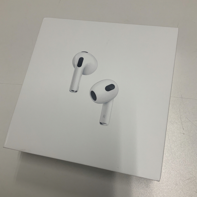 Apple AirPods 第3世代　MME73J/Aアップル0427108A5