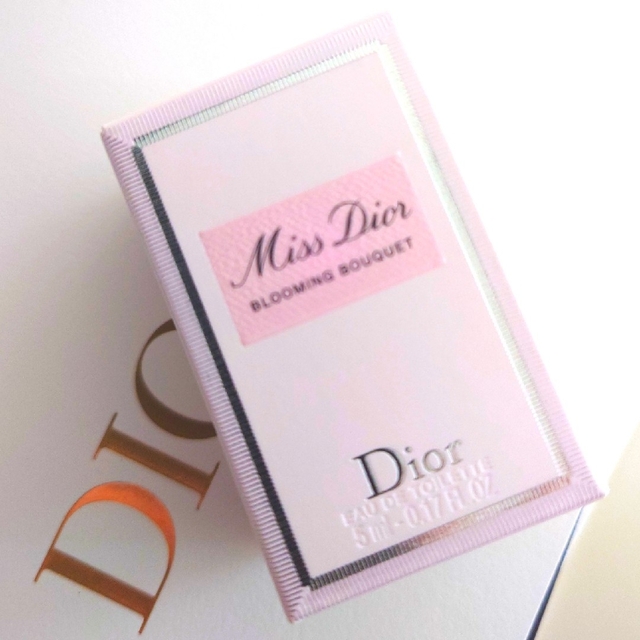 Dior(ディオール)の新品未使用★Dior ミス ディオール　ミニチュアサンプル コスメ/美容の香水(香水(女性用))の商品写真