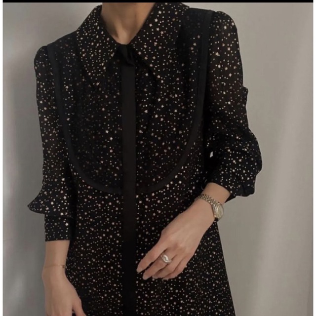 Ameri VINTAGE(アメリヴィンテージ)のスザンヌ着用✨‼️❤️AMERI❤️TWINKLE APRON DRESS レディースのワンピース(ロングワンピース/マキシワンピース)の商品写真