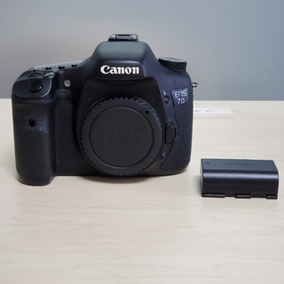 Canon - Canon EOS 7D ボディ 一眼レフ APS-C ショット数88,100回の