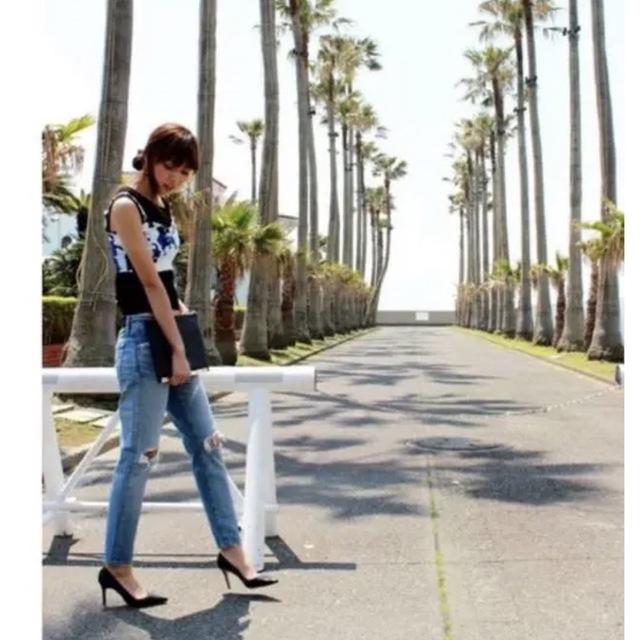 moussy(マウジー)の【タグ付き】moussy 14th ANNIVERSARY DENIM❤︎ レディースのパンツ(デニム/ジーンズ)の商品写真