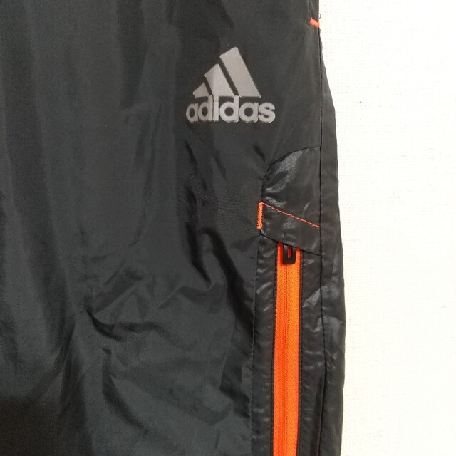 adidas(アディダス)の【裏メッシュ】adidas アディダス シャカシャカパンツ メンズのパンツ(その他)の商品写真