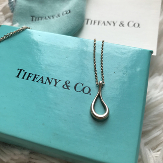 Tiffany & Co. - 箱・袋付きTIFFANY&Co. オープンティアドロップ　ペンダント　ネックレス