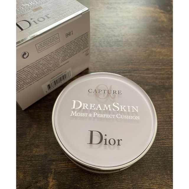 Dior(ディオール)のDior クッションファンデ　リフィル付 コスメ/美容のベースメイク/化粧品(ファンデーション)の商品写真
