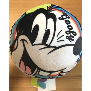 ディズニー(Disney)のタグ付き　新品　グーフィー　丸ミニクッション(キャラクターグッズ)