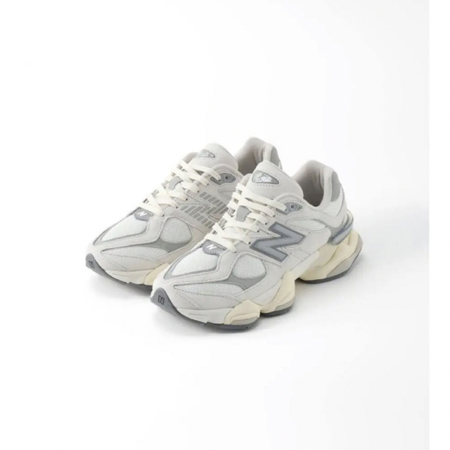 希少　23.5  New Balance U9060 ホワイト