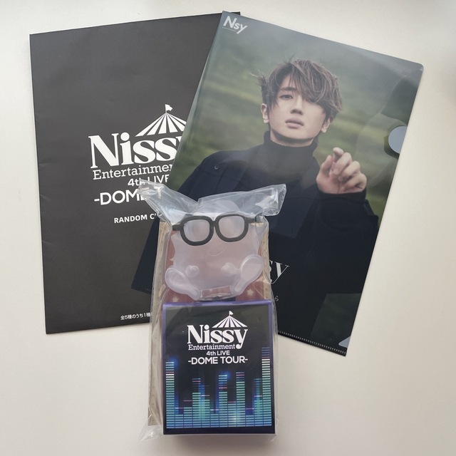 avex(エイベックス)のNissy にっしー　ニッシー　ペンライト　ファイル　ライブグッズ　セット エンタメ/ホビーの声優グッズ(ペンライト)の商品写真