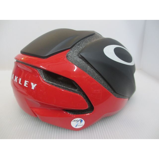 Oakley(オークリー)のOAKLEY ヘルメット ARO5 ( エアロ ファイブ )　M54-58cm スポーツ/アウトドアの自転車(ウエア)の商品写真