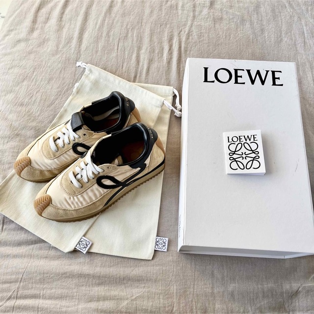 第1位獲得!】 LOEWE ロエベ ⭐︎ フローランナー スニーカー 39