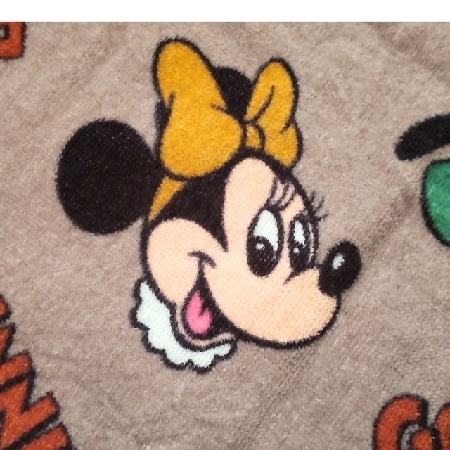 Disney(ディズニー)のミッキー バスタオル   新品未使用 インテリア/住まい/日用品の日用品/生活雑貨/旅行(タオル/バス用品)の商品写真
