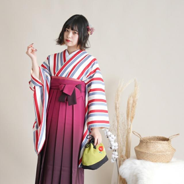 ひよこ商店 2尺袖着物 袴 2点セット 袴91cm(身長153-158cm) 袴セット 卒業式 大学生 着物 女性 ストライプ マルチ系 女性 ladies ベージュ 赤 グレー 縞 シンプル 古典柄 大正浪漫 個性的 個性派 可愛い 目立つ 大学生 大人 卒業式 謝恩会 USED リサイクル ...