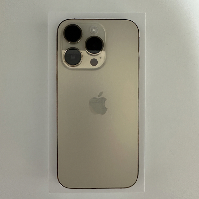 オシャレ iphone 11pro 256GB ゴールド 新品未使用simフリー 本体のみ
