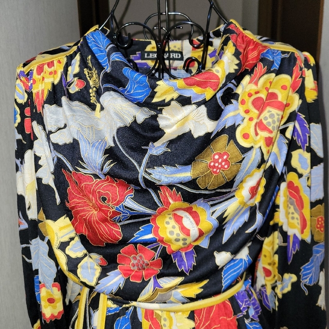 美品 大人気・レオナールロングワンピース 1