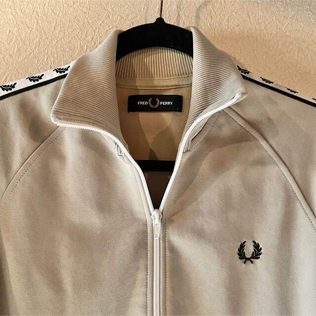 値下げしました】fred perry / ジャケット-eastgate.mk